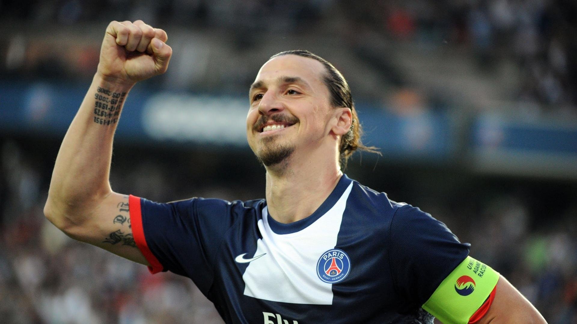 林丹亲自策划羽毛球启蒙课程视频，林丹羽毛球比赛解说