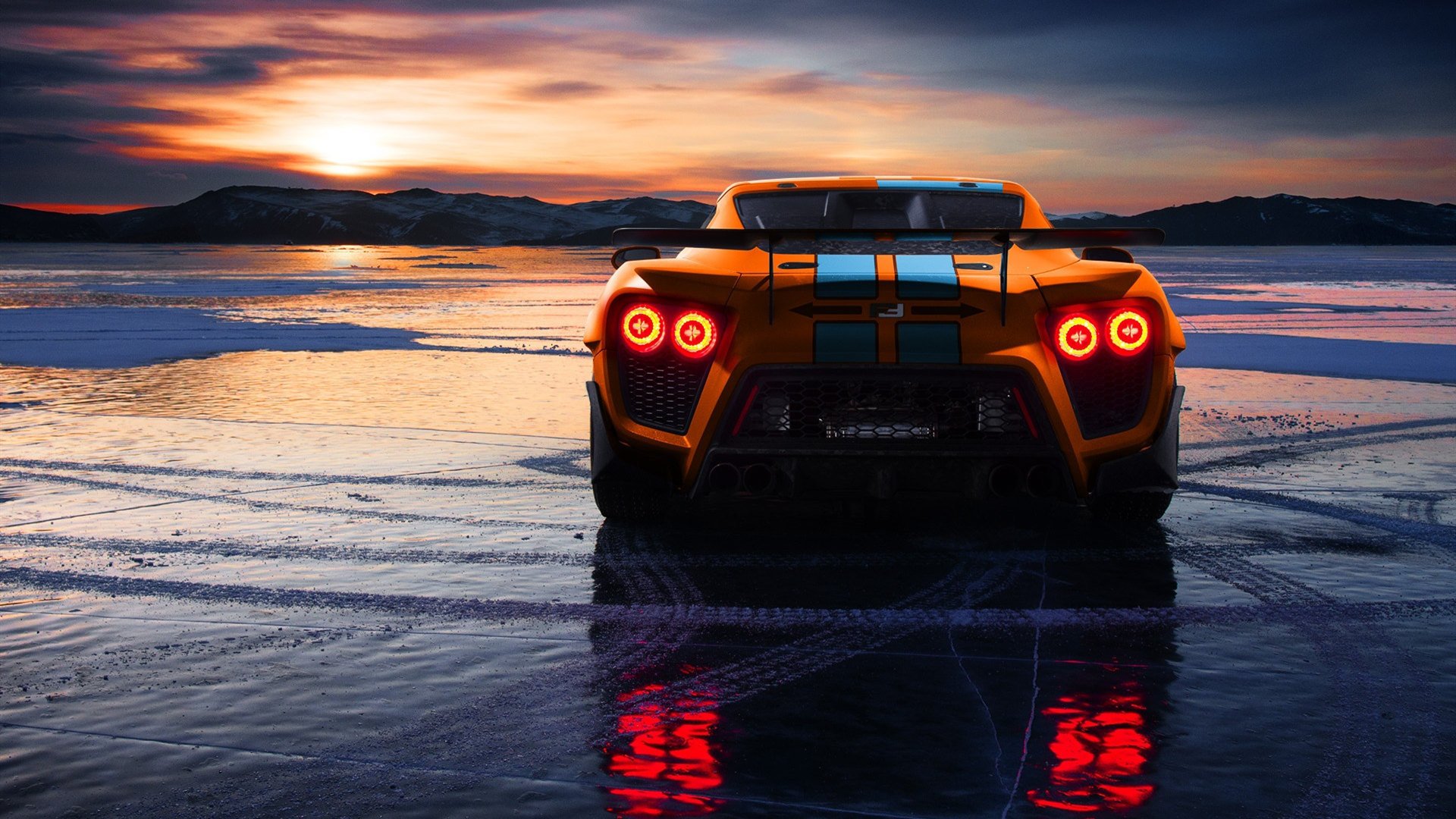 向顶峰挑战之登山赛:攀登者的极限之旅,向山顶攀登作文